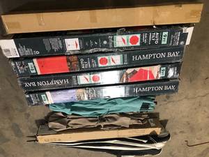 lot 1 image: Lot of Mixed Assorted Umbrellas Various Models and Conditions Customer Returns See Pictures