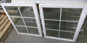 lot 17 image: 7 new Crestline windows 27.88 x 20.53