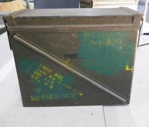 lot 52 image: Big tall ammo can