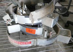 lot 62 image: Lot of acetylane tank type straps