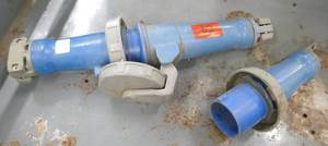 lot 69 image: Hubbell connector