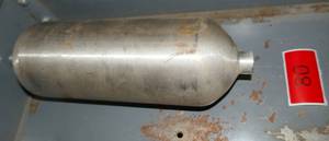 lot 80 image: WHITEY pressure cylinder