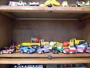 FANTASTIC TONKA COLLECTION - PLEASE SEE ALL PICTURES - PLEASE BRING YOUR OWN PACKING AND HELP IF NEEDED