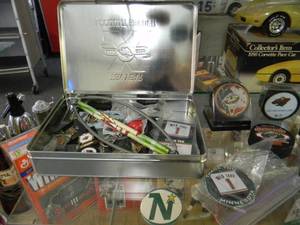 FANTASTIC MINNESOTA WILD COLLECTIBLES - PLEASE SEE ALL PICTURES - PLEASE BRING YOUR OWN PACKING AND HELP IF NEEDED