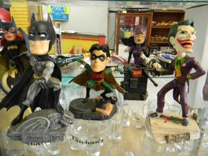 FANTASTIC COLLECTION OF BOBBLE HEAD FIGURES - PLEASE SEE ALL PICTURES - PLEASE BRING YOUR OWN PACKING AND HELP IF NEEDED