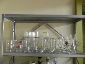 LARGE COLLECTION OF BEER GLASSES & MORE - GREAT PIECES - PLEASE SEE ALL PICTURES - PLEASE BRING YOUR OWN PACKING AND HELP IF NEEDED
