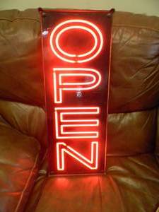 BRIGHT LIGHTED NEON OPEN SIGN - NICE - WORKS - PLEASE SEE ALL PICTURES - PLEASE BRING YOUR OWN PACKING AND HELP IF NEEDED