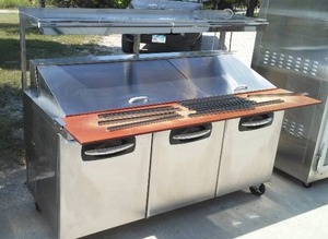 Norlake AdvantEDGE Refrigerated Serving Chest - working. on casters. 3 years old.