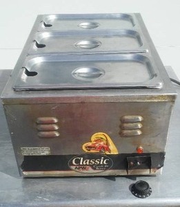 WYOTT APW Classic Cook and Serve Soup warmerserver with 3 drop-ins and covers. 1500 watts.