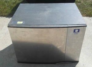 Manitowoc Ice Maker - Home or Commercial.