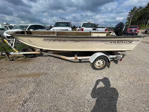 lot 130 image: 1986 Starcraft  Aluminum Boat
