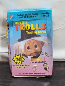 lot 13 image: Trolls Series 1 Trading Cards by Norfin