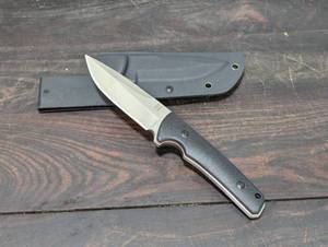 lot 19 image: Rough Rider RR1869 Sheath Knife