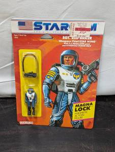 lot 45 image: Vintage StarCom Action Figure Toy