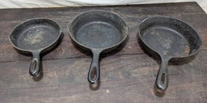 lot 88 image: Three Cast Iron Skillets