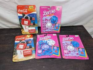 lot 105 image: Five Barbie Accessory Kits