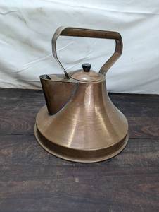 lot 135 image: Large Copper Tea Kettle