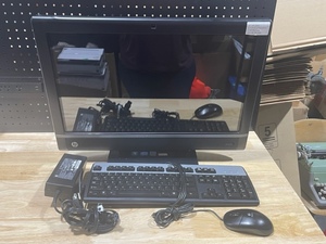 23 HP TouchSmart 9300 Elite