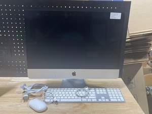 Late 2013 Apple 21.5 Desktop Computer