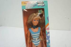 1987 Making Waves Maxie