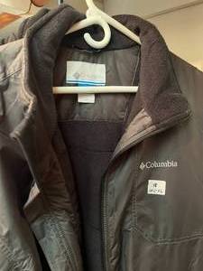 lot 18 image: 2 Mens Size XXL Jackets, Columbia and Free Country
