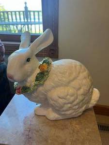 lot 51 image: Large decorative bunny