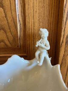 lot 61 image: Italian Porcelain Cherub Piece