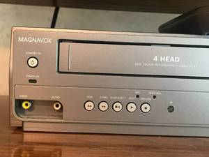 lot 93 image: TV and VCRDVD Combo