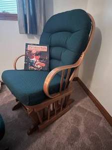 lot 141 image: Matching glider and ottoman with Velveteen Rabbit Book