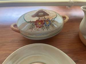 lot 148 image: Made in Occupied Japan Tea Set Pieces