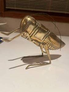 lot 273 image: Vintage brass grasshopper