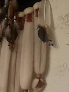 lot 295 image: Indian Handmade Man-Del-La 13x33