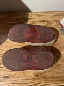 lot 356 image: Native American slippers and doll