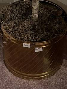 lot 361 image: Faux Tree 70 tall