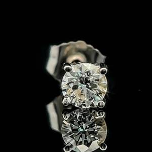 Round Brilliant Diamond Solitaire Single Stud Earring