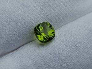 2.68 Carat Natural Peridot Gemstone High Grade VIDEO