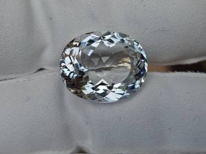 35.19 Carat Scintillating White Topaz Gemstone Sparkles like a Diamond VIDEO