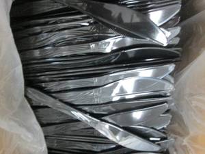 lot 89 image: Case of 1000 Sysco Black Plastic Kn...
