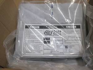 lot 108 image: Case of 20-Air-Matt Single Patient ...