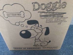 lot 146 image: Doggie Snacks...