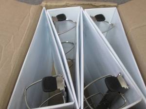 lot 152 image: 4- Avery Heavy Duty 4 inch 3 D-ring...
