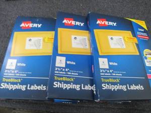 lot 177 image: 3 pks Avery Printable Shipping Labe...