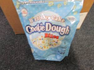 lot 272 image: 8- 10.5 oz pks Birthday Cake Cookie...