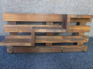 lot 363 image: Dcor Shelf with Hooks...