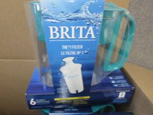 lot 399 image: Lot of 6 Brita Water Filter Pitcher...