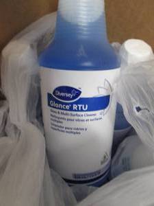 lot 406 image: 10- 32 oz Bottles Diversy Glance RT...