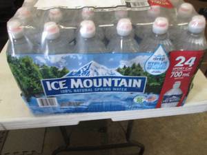 lot 407 image: 24- 700ml Sport Cap Bottles Ice Mou...