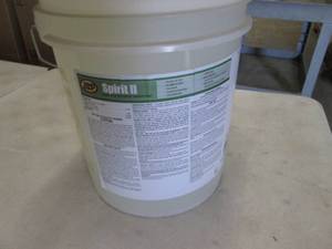 lot 425 image: 5 Gallons Zep Spirit II Ready to Us...