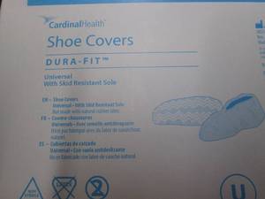 lot 439 image: Case of 400 Cardinal Health DuraFit...