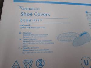 lot 440 image: Case of 400 Cardinal Health DuraFit...